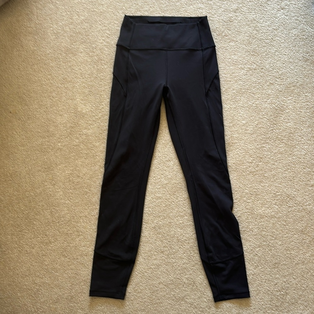 Lululemon Black Legging (Size 4)